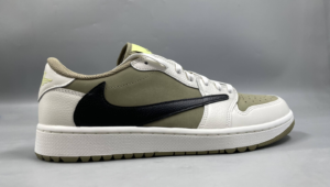 Tenis importados Travis Scott x Air Jordan 1 Low Golf e1712249004649