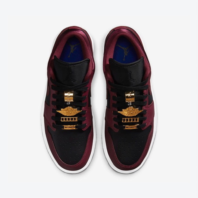 Air Jordan 1 low Dark Beetroot 4