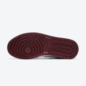 Air Jordan 1 low Dark Beetroot 5