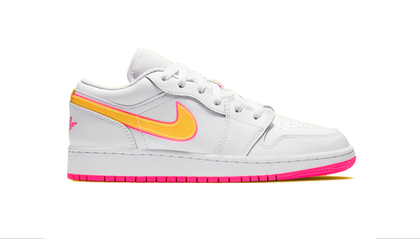 Air Jordan 1 low Edge Glow