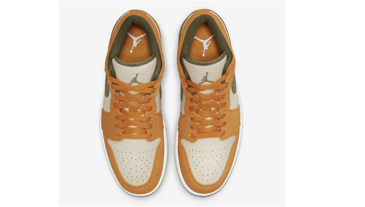 Air Jordan 1 low Light curry 2