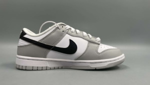 nike dunk sp lottery grey 4