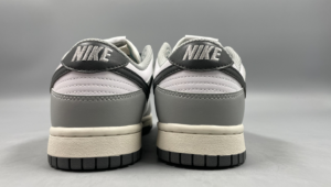 nike dunk sp smoke grey