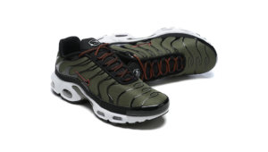 Air Max TN Plu soliver black3