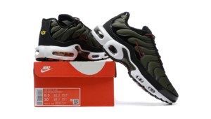 Air Max TN Plu soliver black5