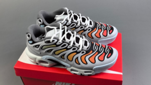 Air max plus drift ligth smoke grey