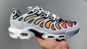 Air max plus drift ligth smoke grey4