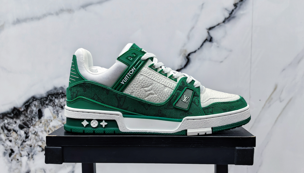 louis vuitton trainer green white demogram2