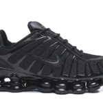 nike shox black