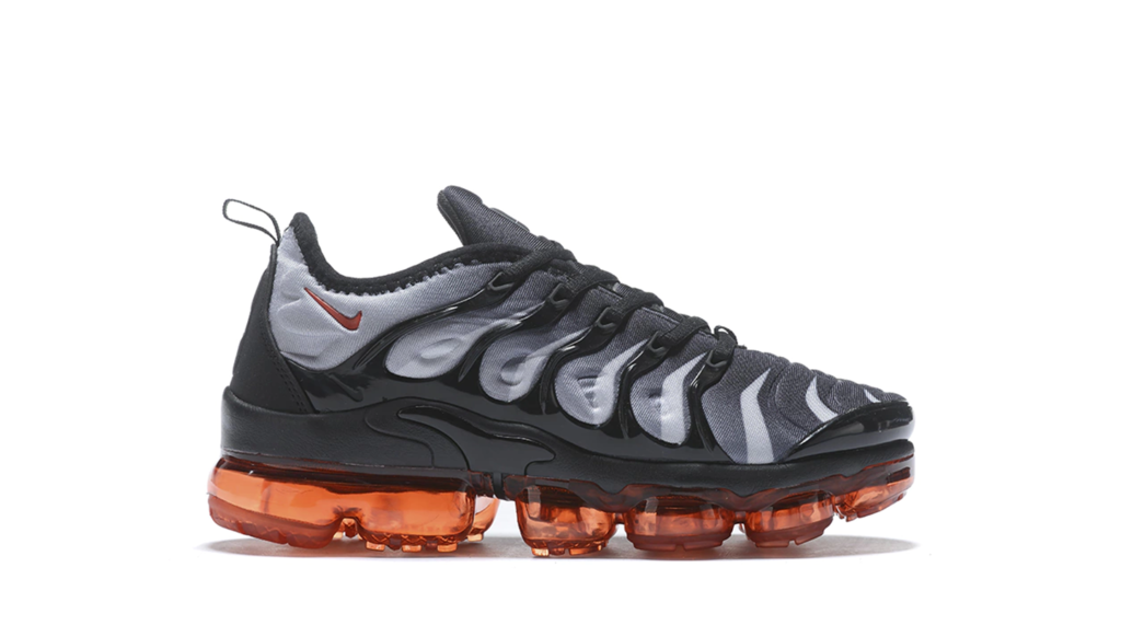 vapormax plus SharkTooth2