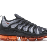 vapormax plus SharkTooth2