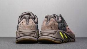 Adidas Yeezy Boost 700 Mauve