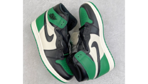 Jordan 1 Retro High Pine Green2