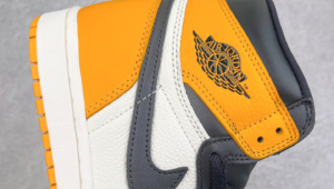 Jordan 1 Retro High Yellow Toe Taxi3